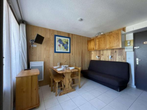 Studio cosy à Montgenèvre - 4 pers. - Proche du centre, rangements, cuisine équipée - FR-1-330D-44